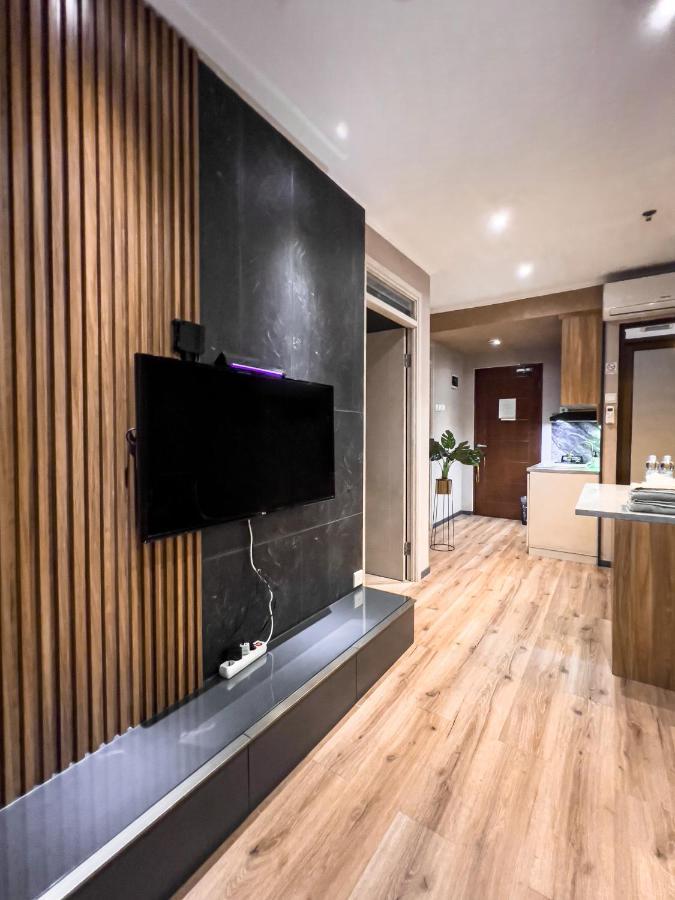 R30 Apartemen Gateway Pasteur 2Br Daymentroom Бандунг Экстерьер фото