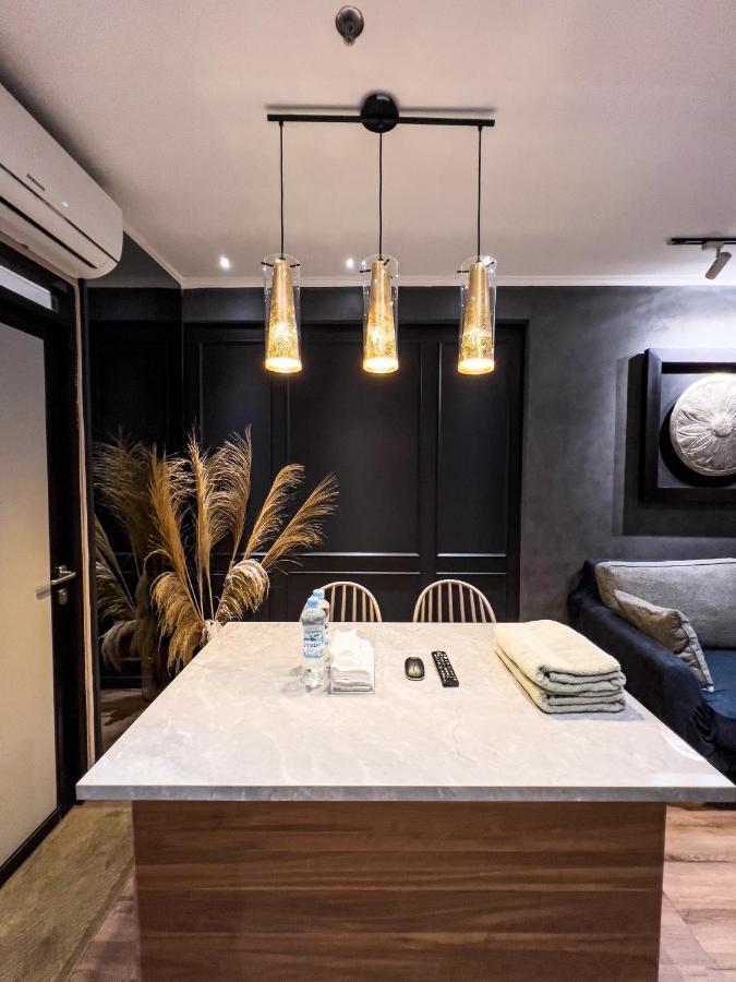 R30 Apartemen Gateway Pasteur 2Br Daymentroom Бандунг Экстерьер фото