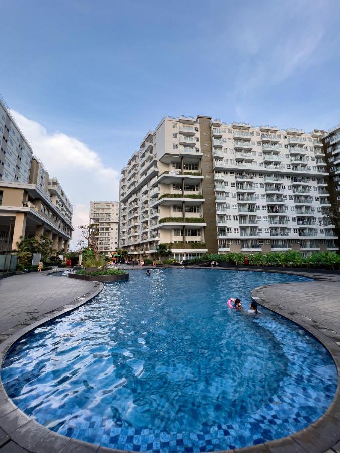 R30 Apartemen Gateway Pasteur 2Br Daymentroom Бандунг Экстерьер фото